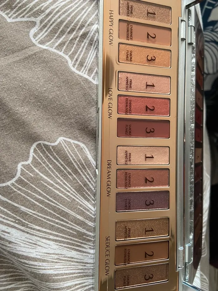 Superbe palette charlotte tilbury neuf yeux bejewelled - photo numéro 3