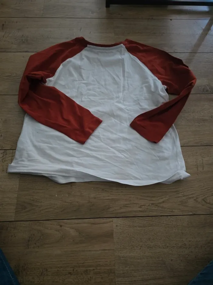 Tee shirt manches longues Gémo 10 ans - photo numéro 3