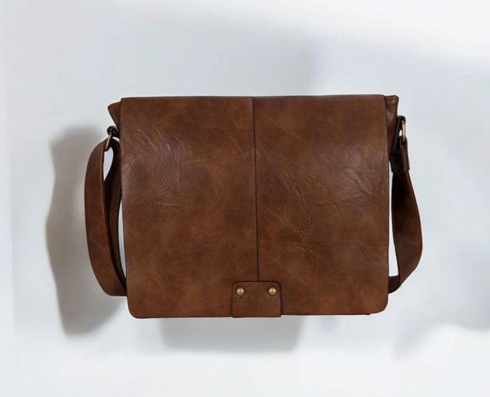 Sacoche, malette, sac bandoulière ajustable neuve - photo numéro 4