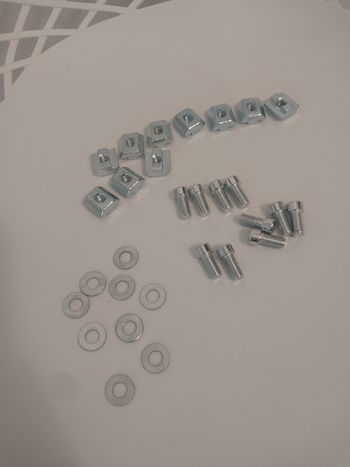 Écrous à T M5 neuf