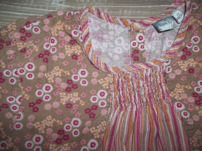 Blouse velours kaki fleurs et rayures roses Kiabi (2) 10 ans - photo numéro 3