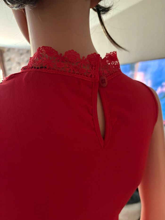 Joli haut dentelle - photo numéro 9