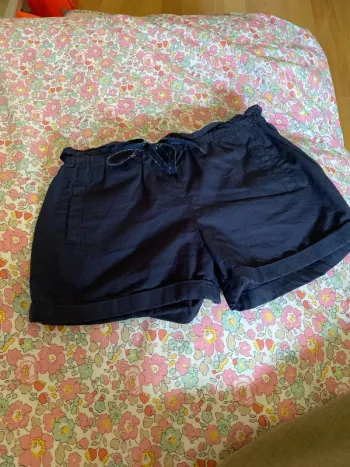 Short léger bout chou 24 mois