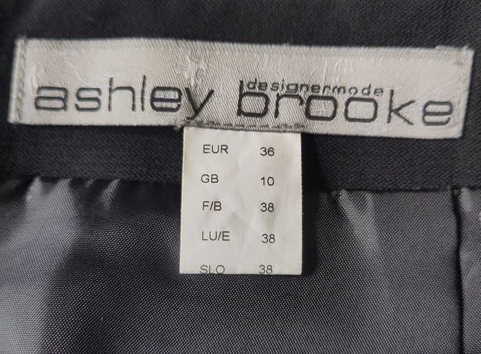 Jupe Ashley Brooke – Noire – Taille  38 (FR) – Doublure satin et détails en cuir - photo numéro 4