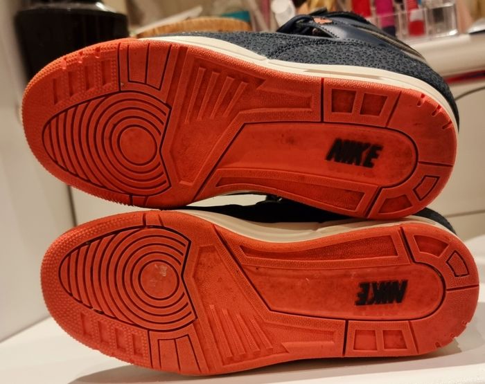 Nike Air Revolution Ski Hi taille 38 - photo numéro 3