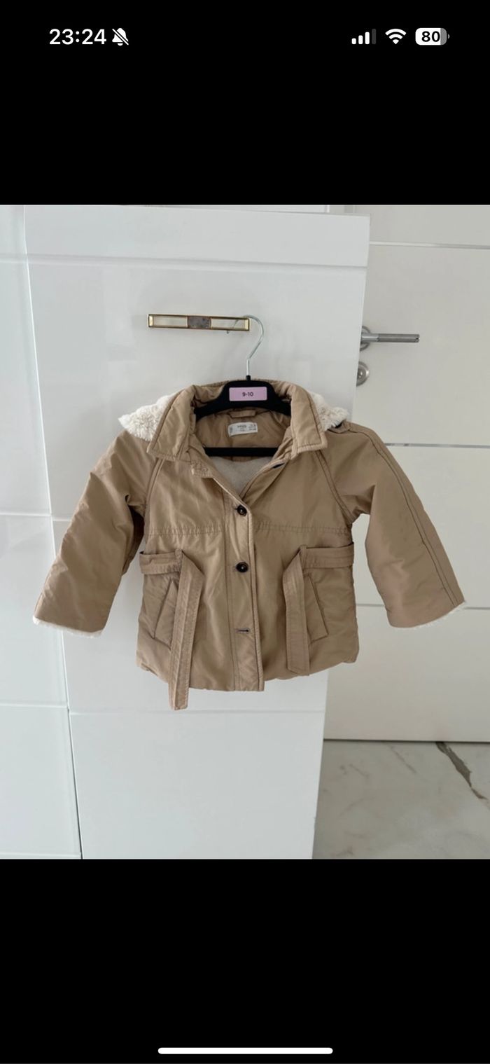 Trench beige Mango taille 12/18 mois  en parfait état - photo numéro 3