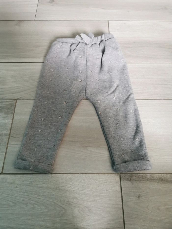 Pantalon kiabi 24 mois