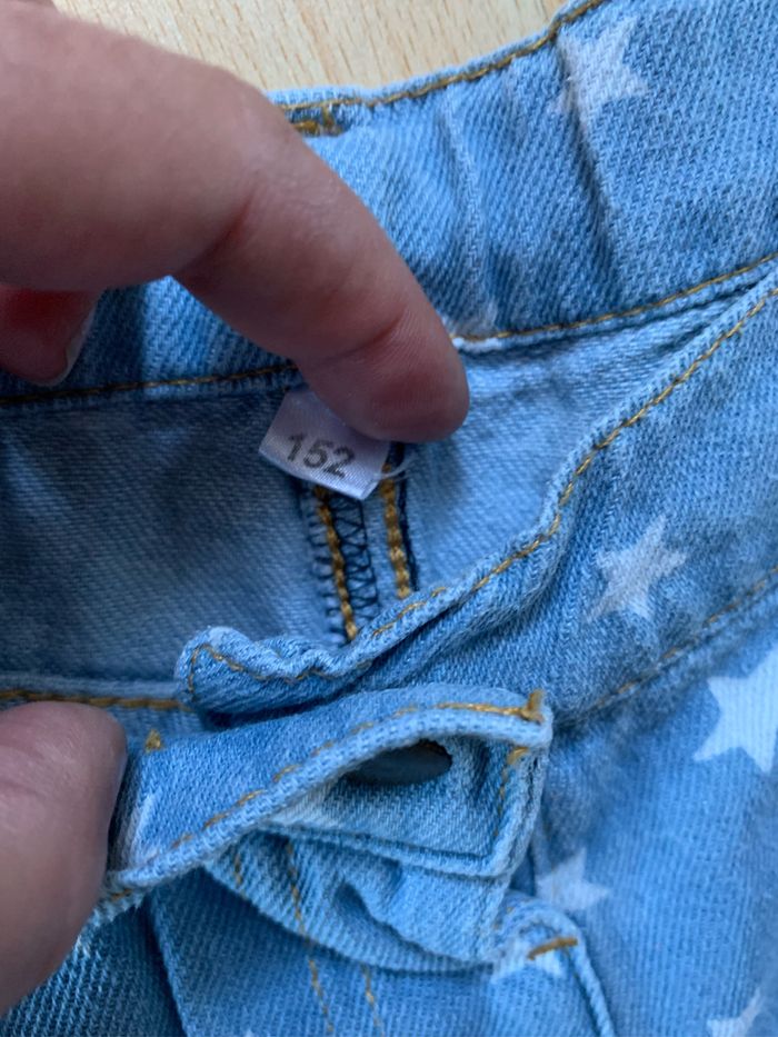 Short jean étoiles 12 ans - photo numéro 3