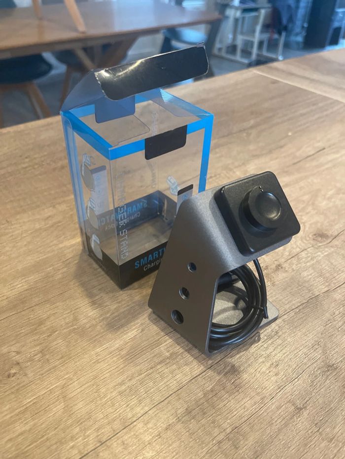 Support de charge pour montre - photo numéro 2