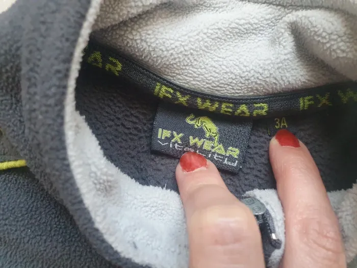 Pull polaire taille 3 ans - photo numéro 3