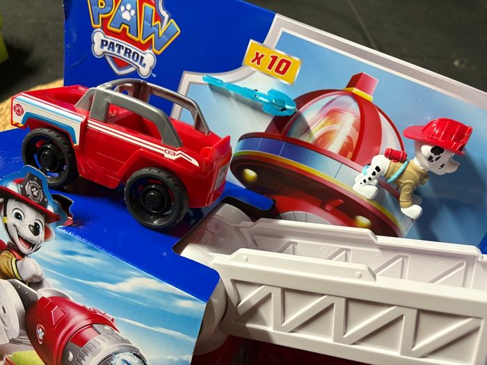 Grand camion de pompier pat patrouille - photo numéro 3