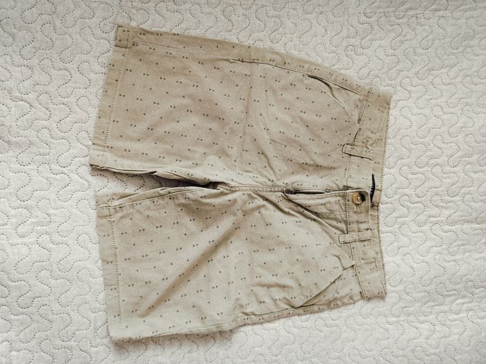 Bermuda Beige Primark