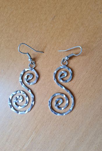 Boucles d'oreilles fantaisie pendantes