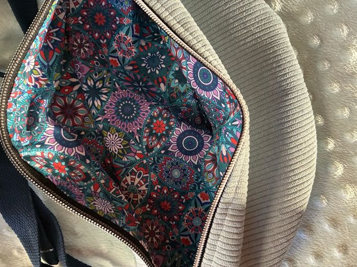 Sac banane neuf - photo numéro 5