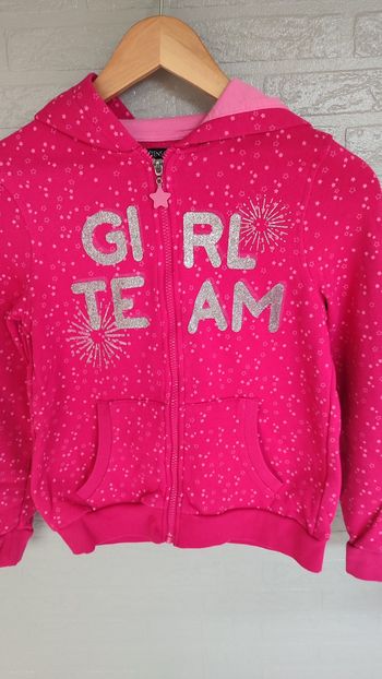 Sweat zippé à capuche t 14 ans 