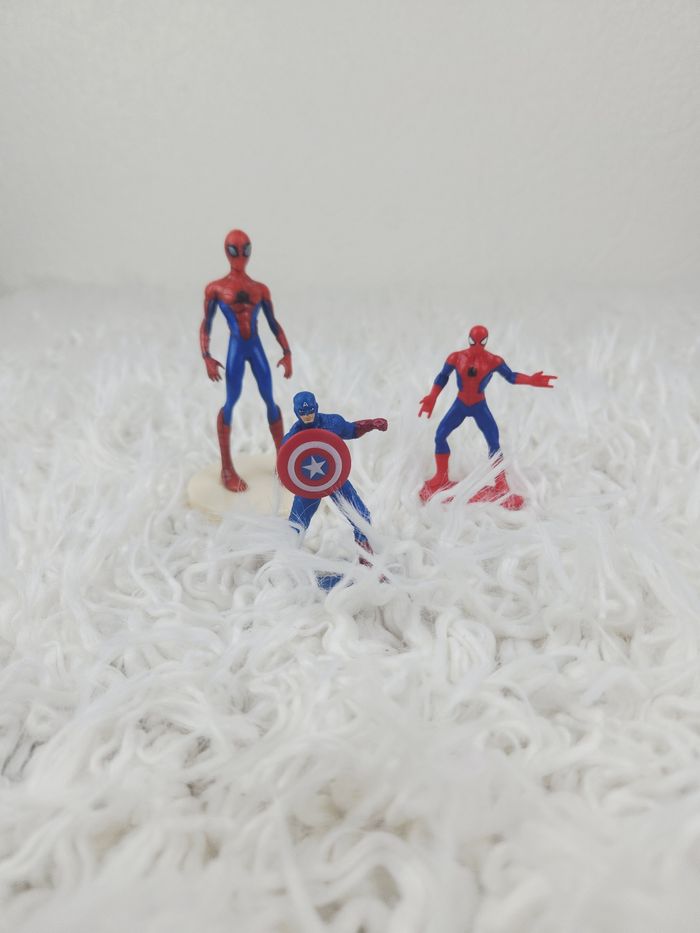 Lot de 3 figurines topper Cake Spiderman Captain América marque Marvel 🎅