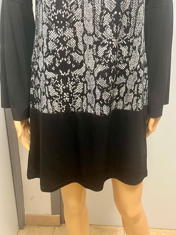 Robe fluide noir&argenté - photo numéro 8