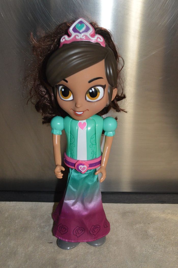 Poupée Disney Nella interactive - photo numéro 2