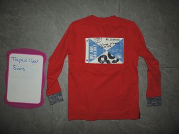 tee shirt tape à l'oeil taille 8 ans