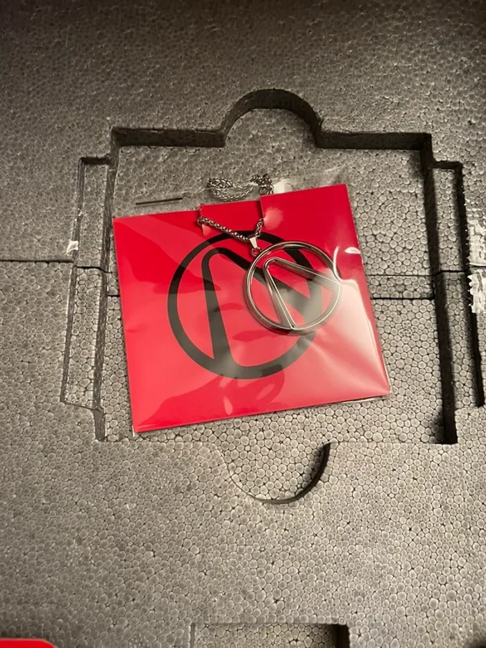 [NEUF] Coffret Collector Borderlands 4 Echo 4-Bundle ( jeu vendu séparément ) - photo numéro 6