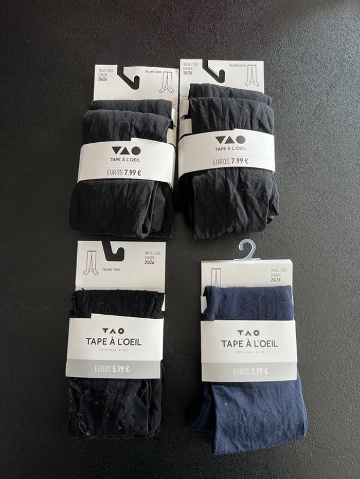 Lot de bas collants neufs