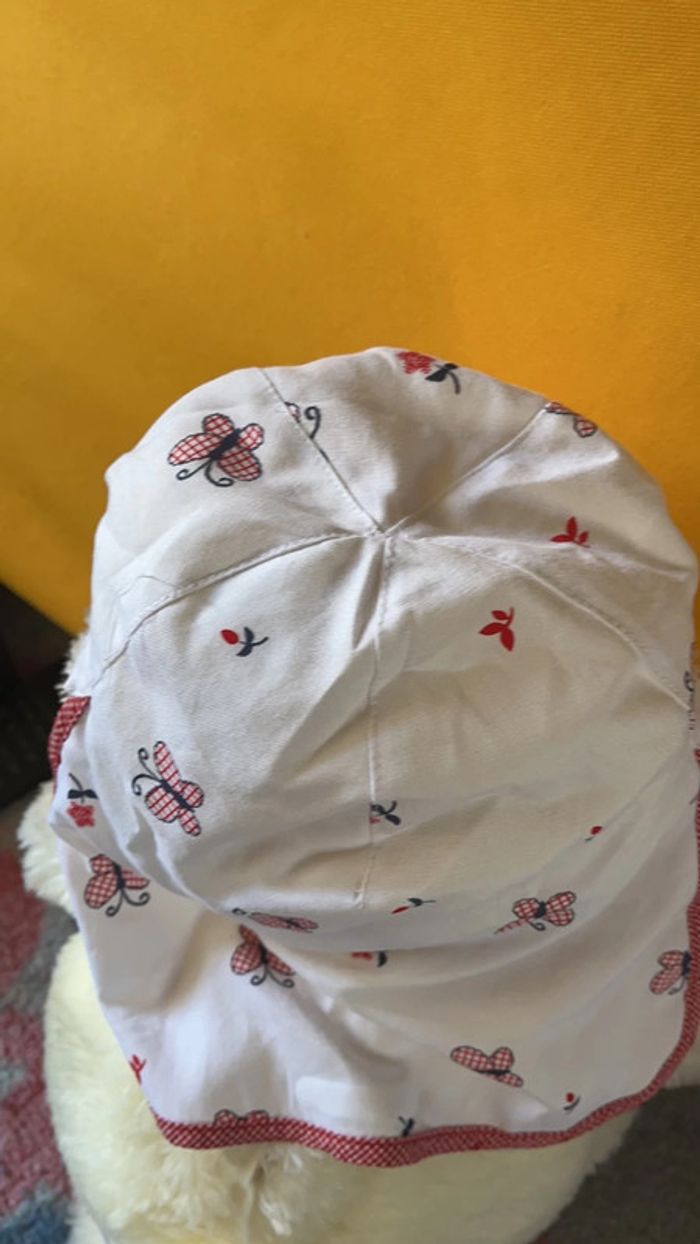 Casquette / chapeau avec protection cou 18 - 24 mois - photo numéro 3