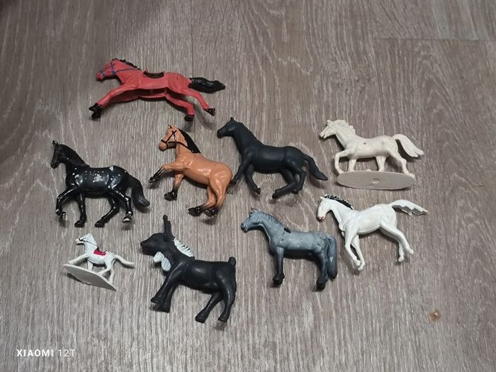 Lot animaux en plastique thème cheval