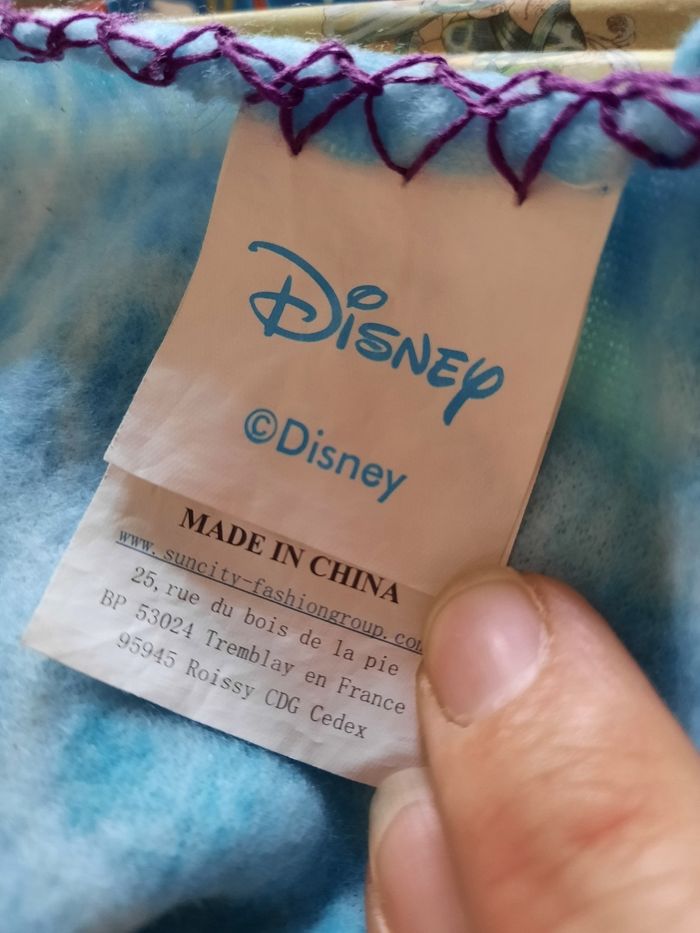 Plaid neuf Reine des neiges Disney - photo numéro 2
