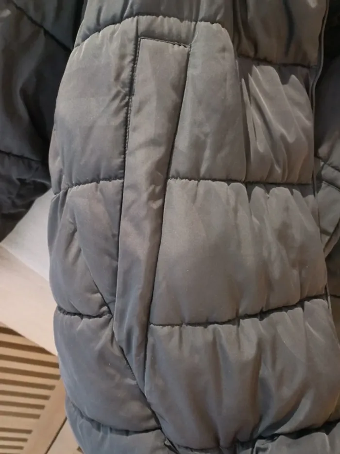 Doudoune Superdry taille 40 - photo numéro 6