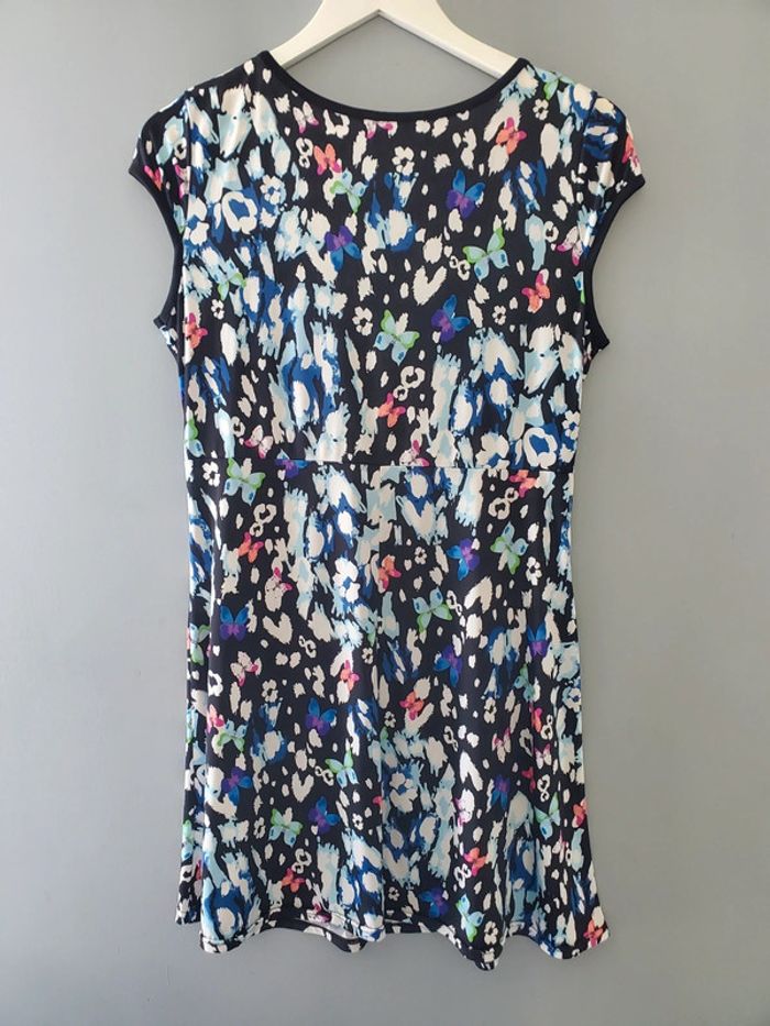 Robe taille 42 très bon état - photo numéro 2