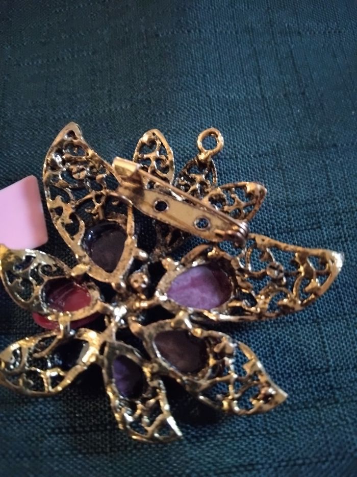 Broche no6 - photo numéro 3