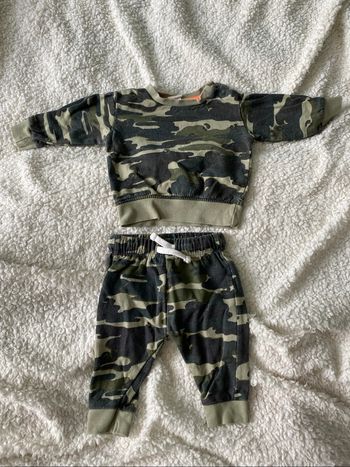 Ensemble militaire