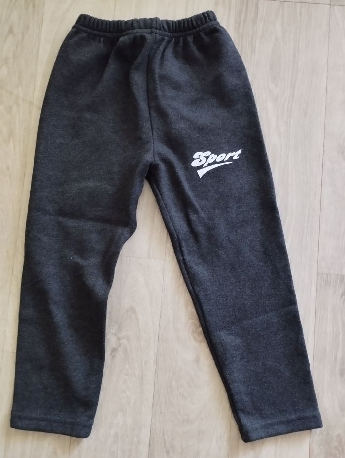 Pantalon jogg jamais porté