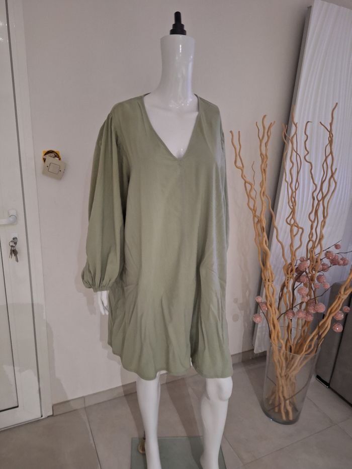 Robe h&m taille L - photo numéro 4