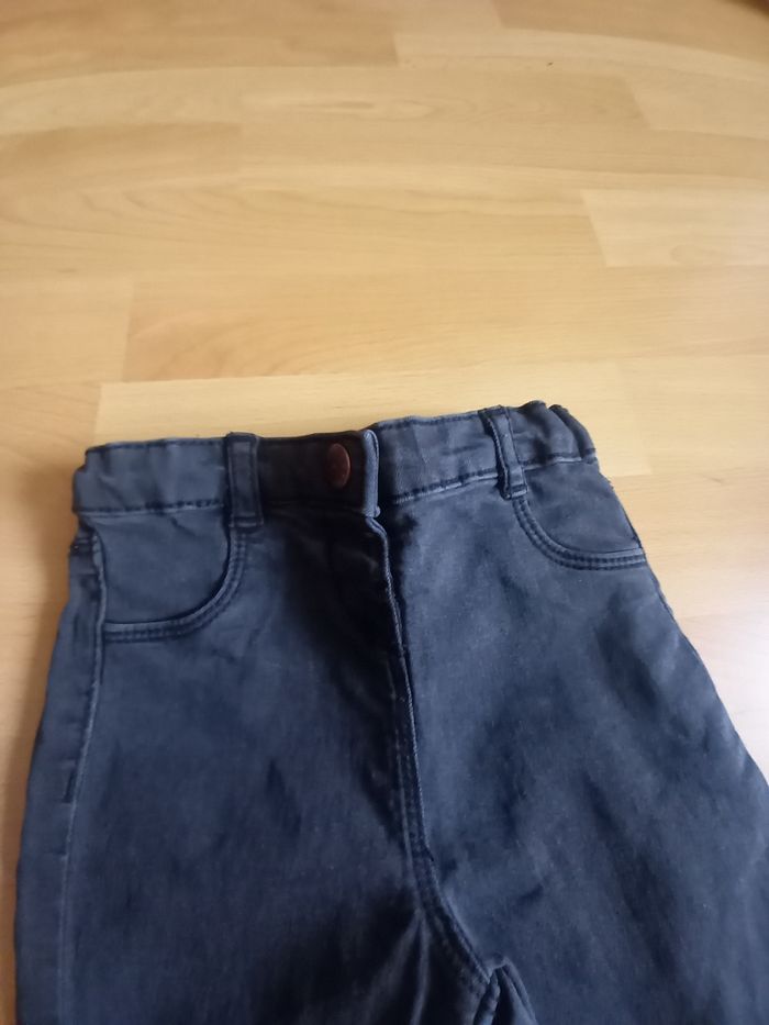 Jean noir - photo numéro 2