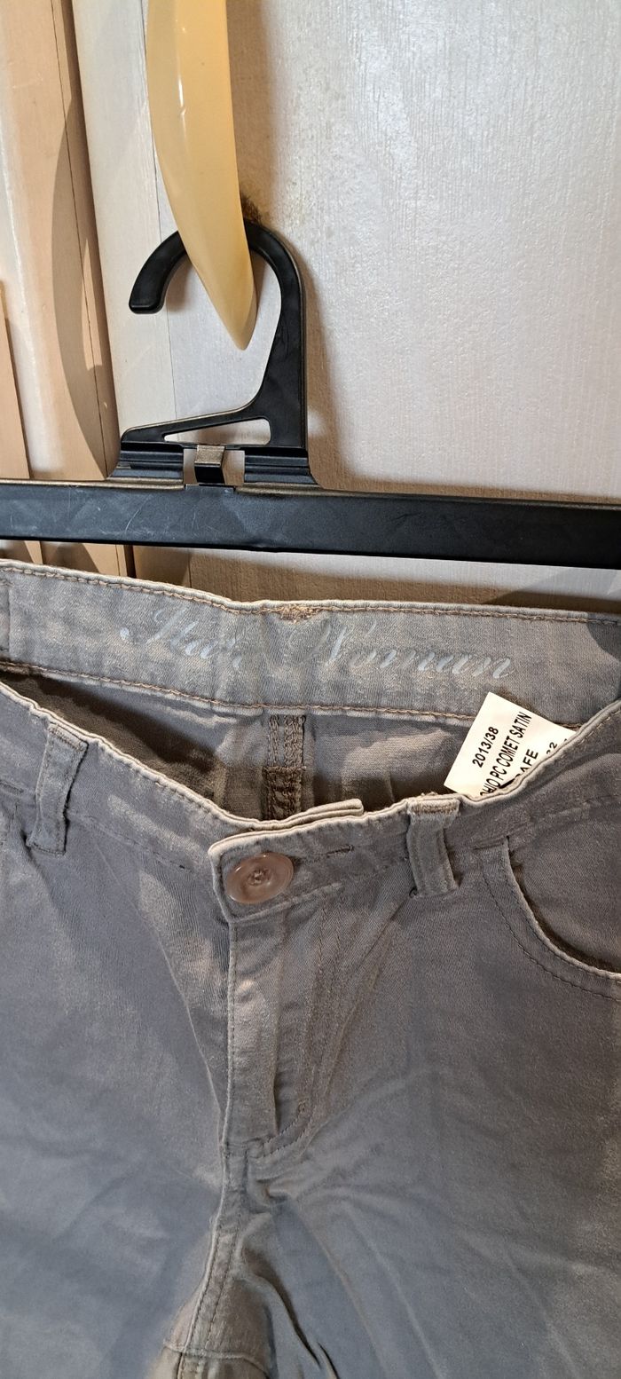 Pantacourt femme taille m - photo numéro 3