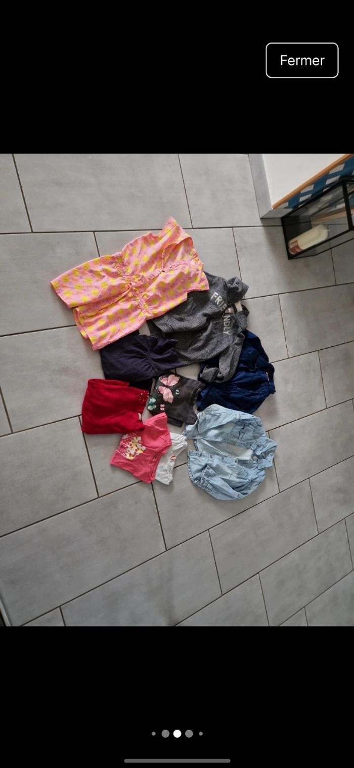 Gros lot de vêtements fille 5 ans - photo numéro 6