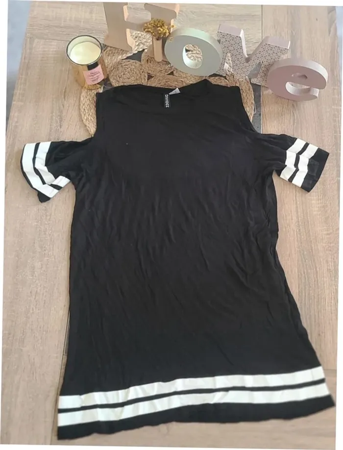 Tshirt noir taille S