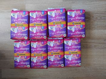 144 serviettes taille 2 et 3