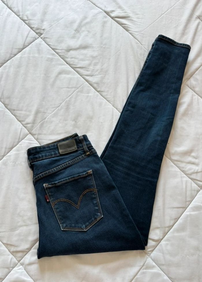 Jean mi taille haute levi’s bleu marine high rise skinny taille S/36 L32 femme - photo numéro 2