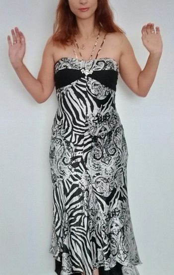 Robe longue de soirée zébrée en soie taille 38