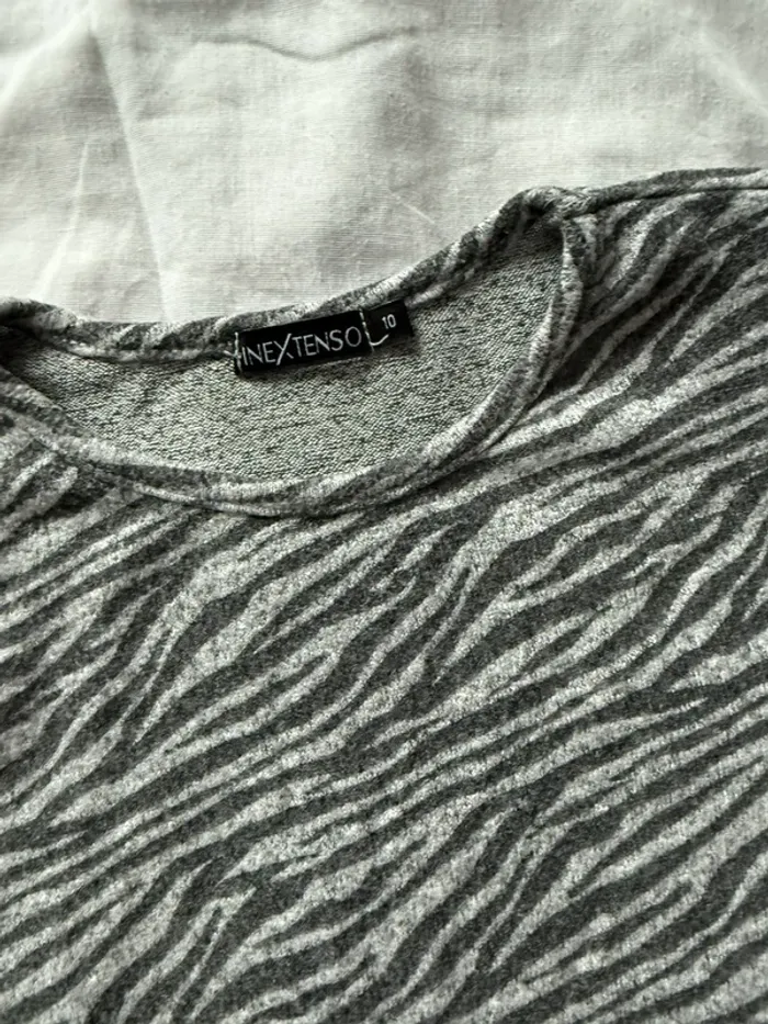 Tee shirt zébré - photo numéro 2