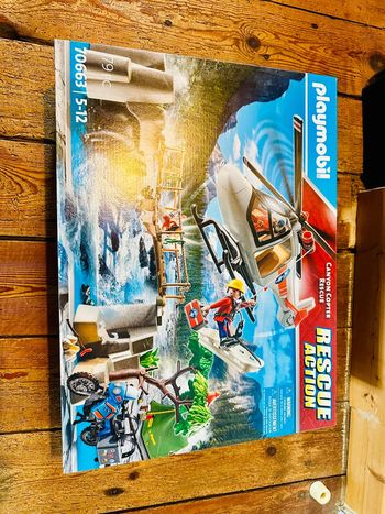 NEUF Coffret Playmobil Rescue Action Hélicoptère Moto Jungle Forêt Animaux 70663