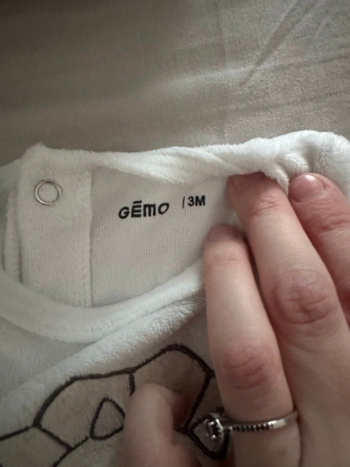 Pyjamas dinosaure - photo numéro 2