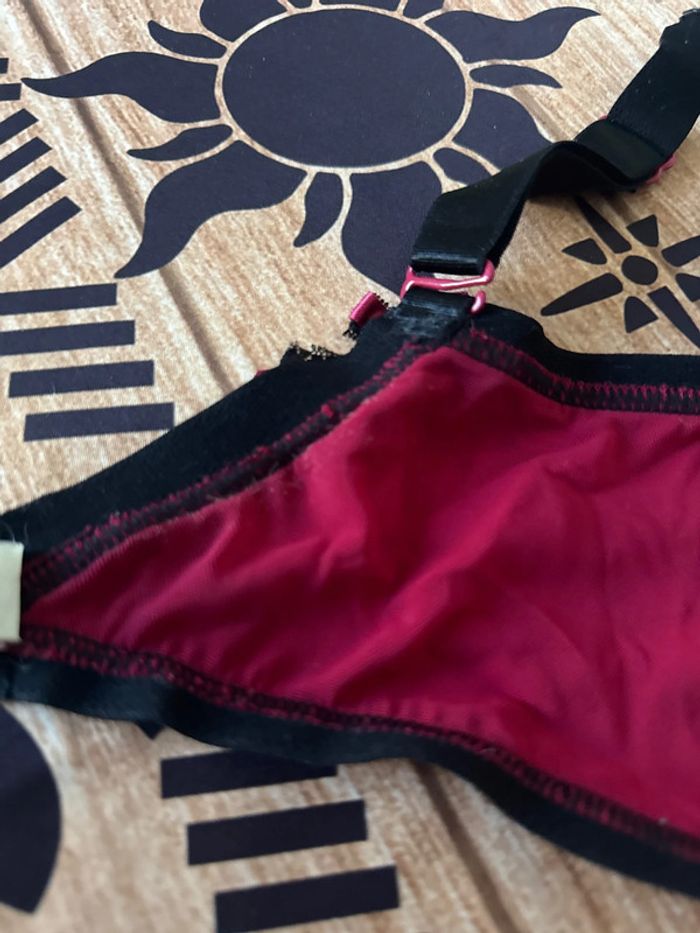 Soutien gorge rouge et noir soleil sucré - photo numéro 10