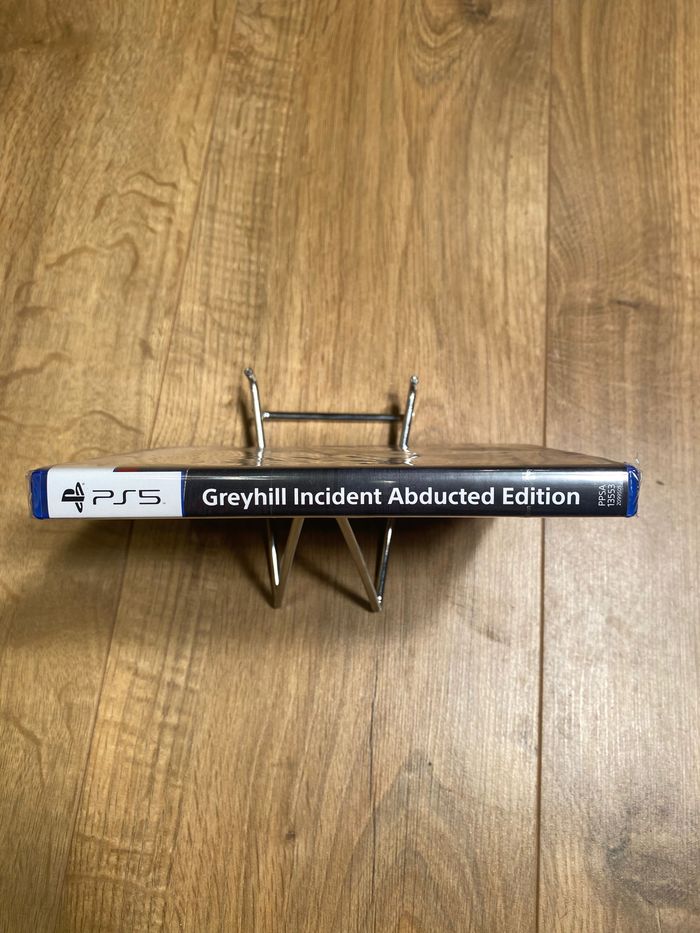 Greyhill incident abducted edition - PS5 - Jeu neuf - photo numéro 3
