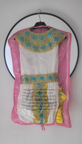 Déguisement cléopatre robe blanche avec sequin bleu et jaune marque cosplay collection