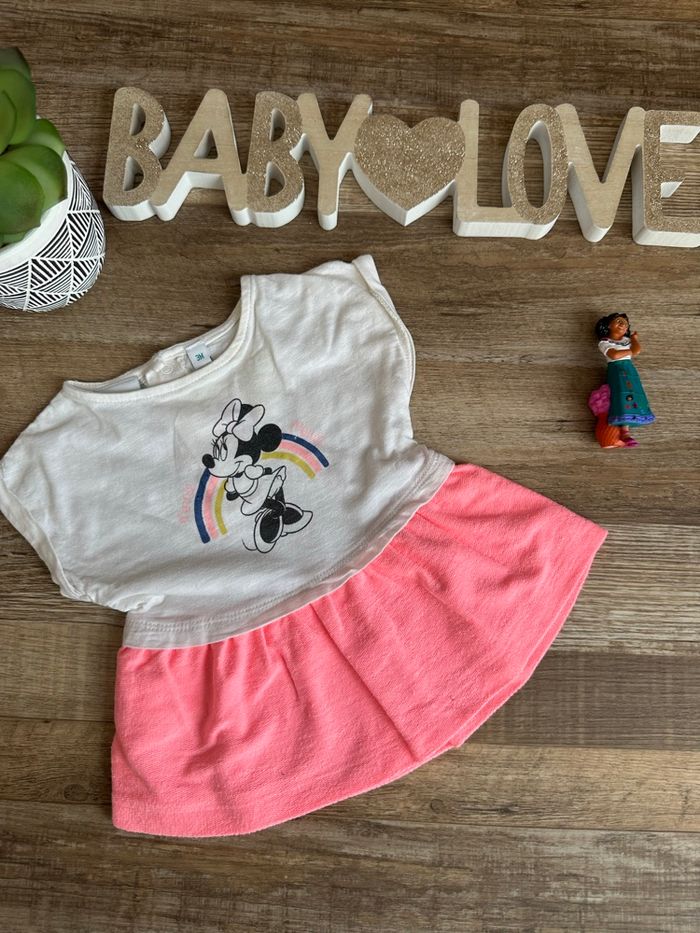 - Robe Disney - 3 mois - bon état, tache