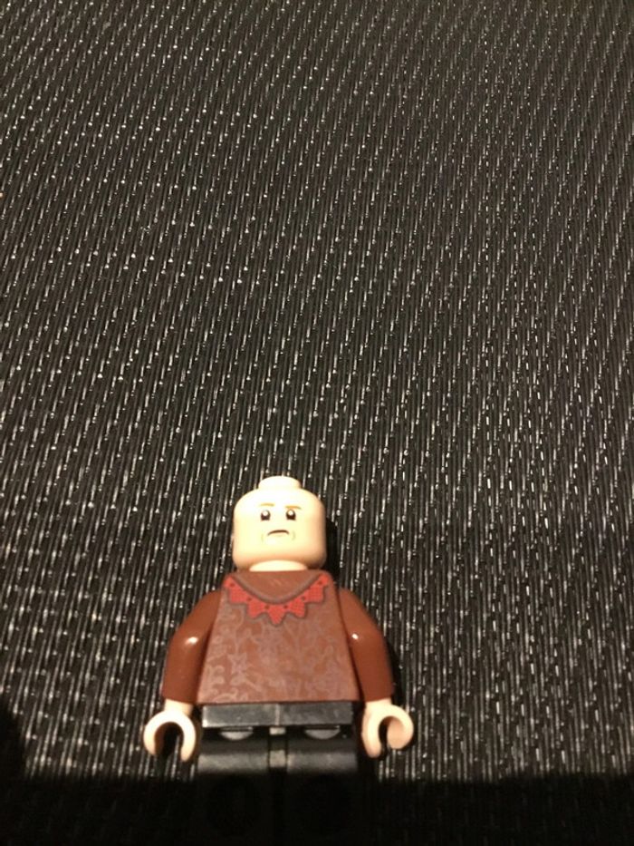 Lego Harry Potter hp184 Ron Weasley smoking minifigure 75948 mini figurine officiel - photo numéro 4