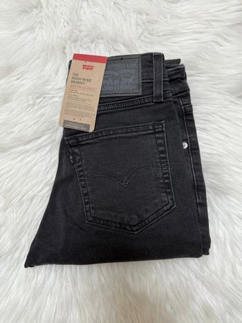 Jean Levi’s 721 High-Rise Skinny – Taille 26/32 – noir – Neuf avec étiquette